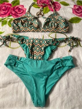 Beach bunny bikini 3 pieces with crystals size XL set and extra bottoms L